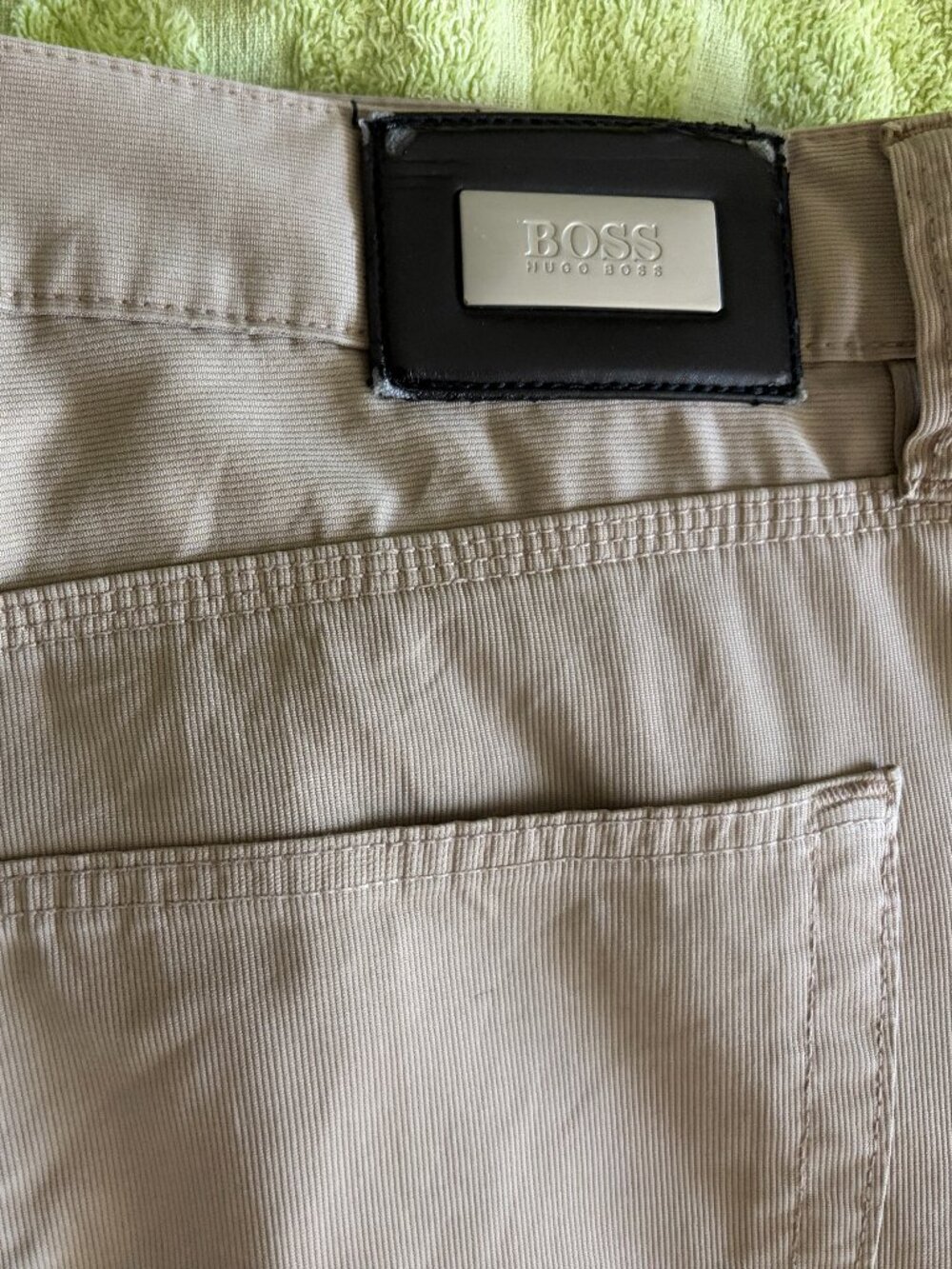 Hugo Boss Pants Mens 38X32 Beige relaxed Straight Leg 5-Pocket pants